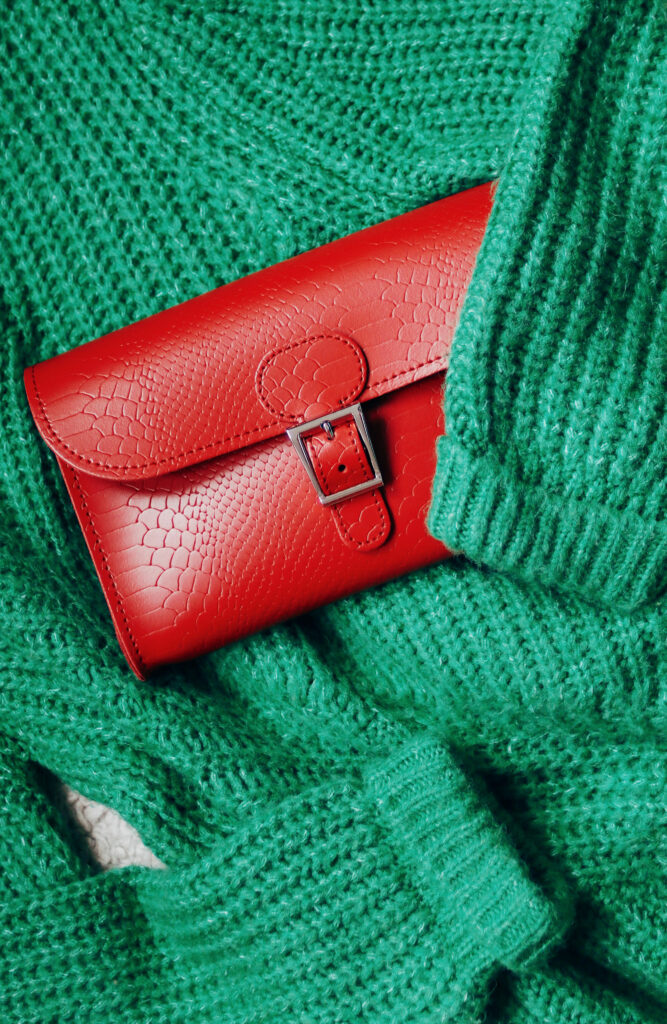  Brit-Luxe Clutch Bag, Vintage Red